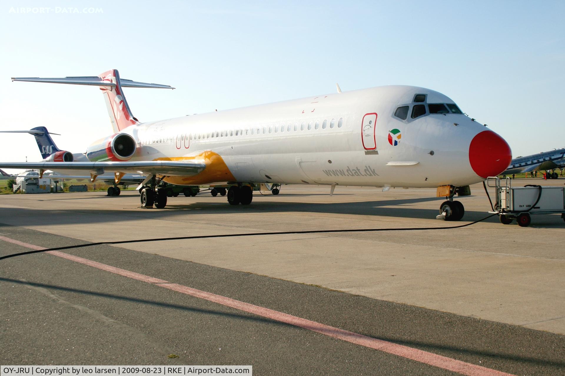 OY-JRU, 1987 McDonnell Douglas MD-87 (DC-9-87) C/N 49403, Roskilde Air Show 23.8.2009