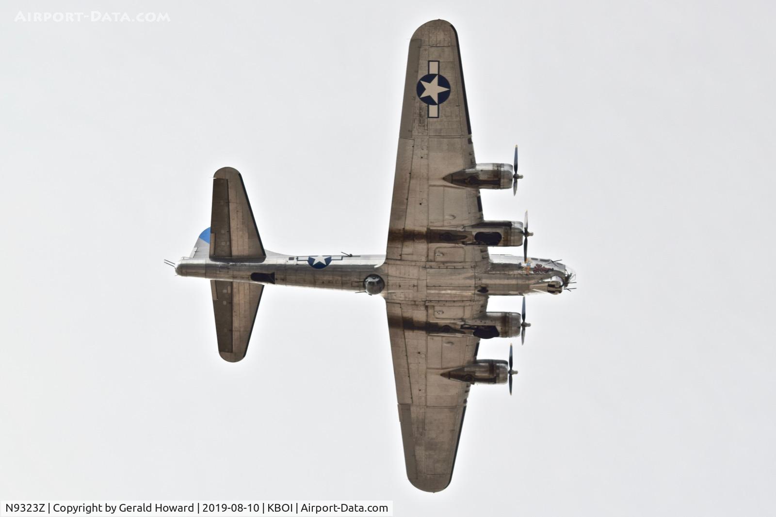 N9323Z, 1944 Boeing B-17G-85-DL Flying Fortress C/N 32155, Over flying BOI.