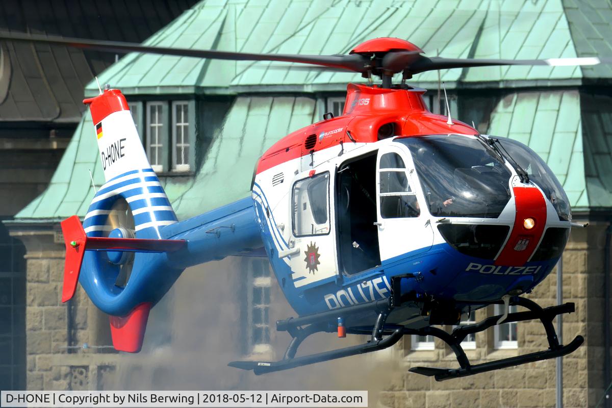 D-HONE, Eurocopter EC-135P-2 C/N 0338, Libelle 1 at Hamburg