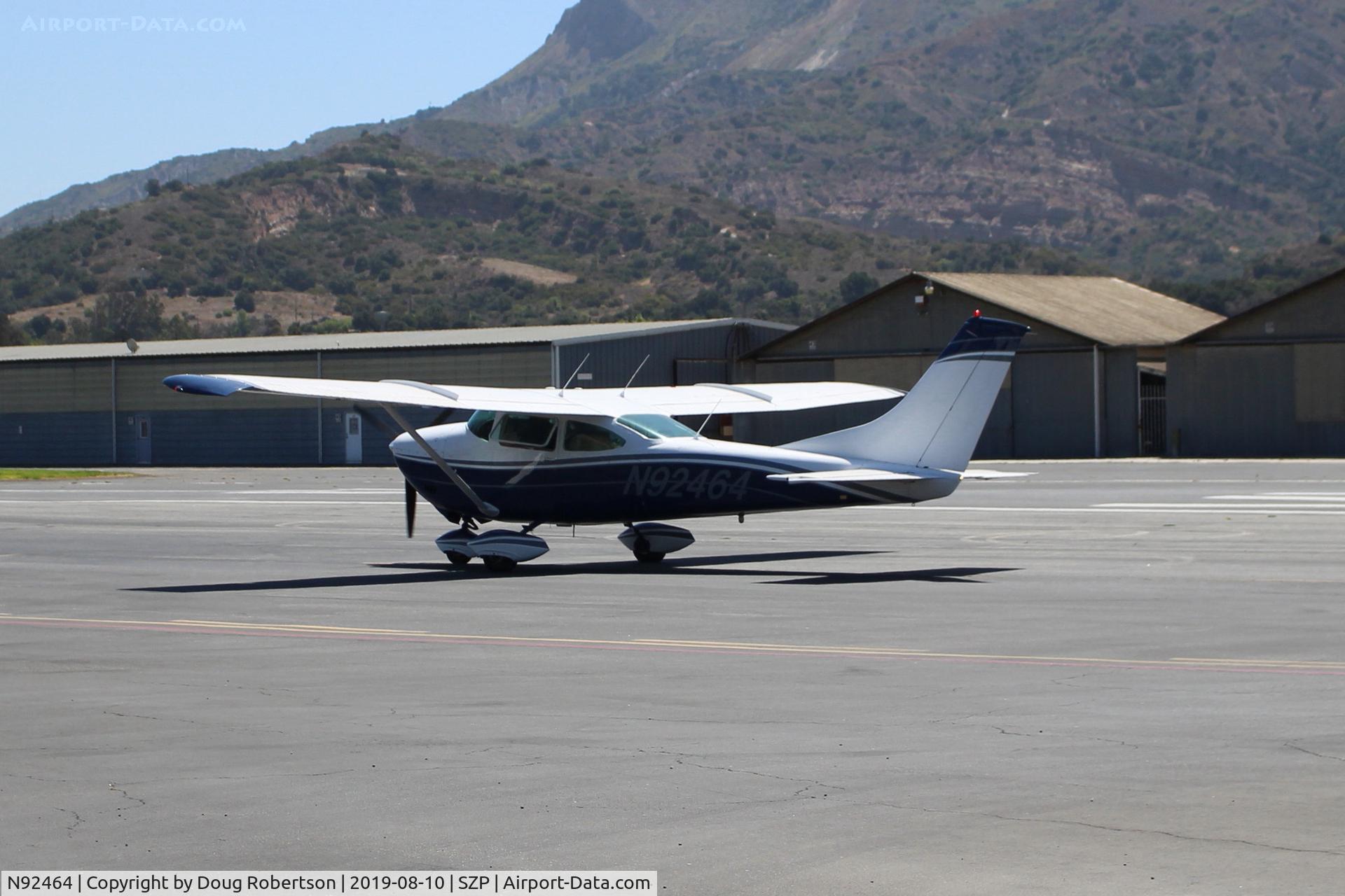 N92464, 1970 Cessna 182N Skylane C/N 18260216, 1970 Cessna 182N SKYLANE, Continental O-470R or S, 230 Hp, taxi to Rwy 22