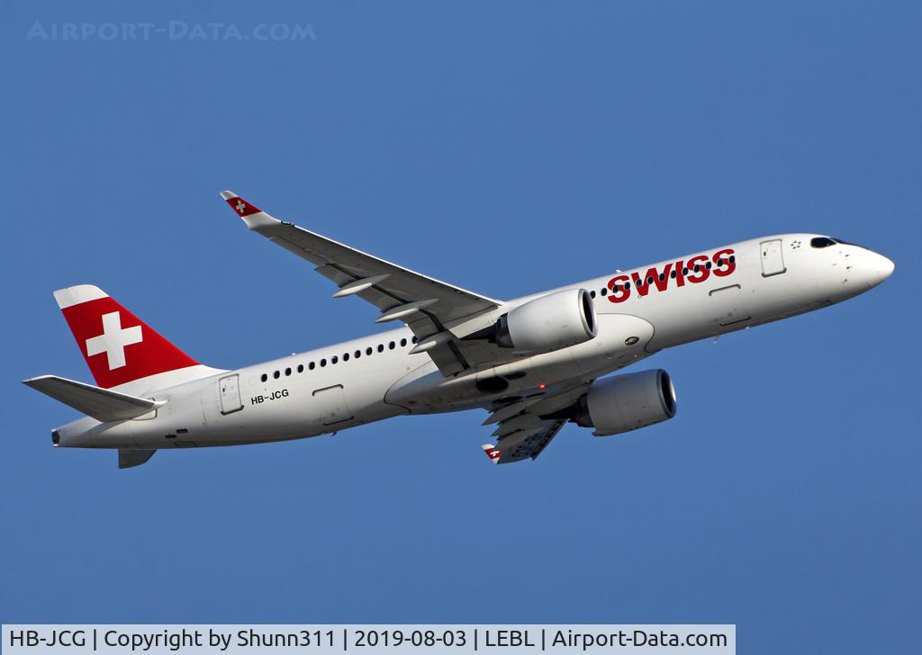 HB-JCG, 2017 Bombardier CSeries CS300 (BD-500-1A11) C/N 55020, Taking off from rwy 25L