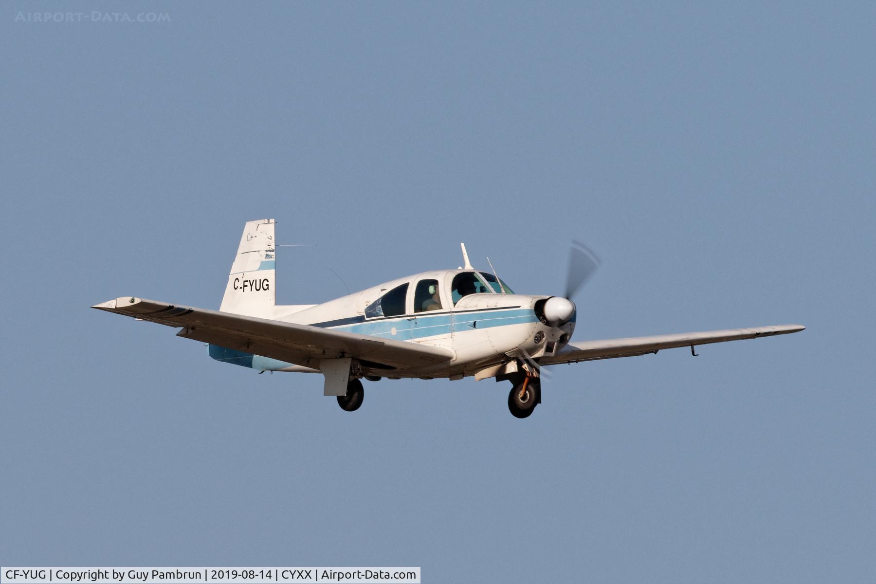 CF-YUG, 1961 Mooney M20B Mark 21 C/N 1737, Landing