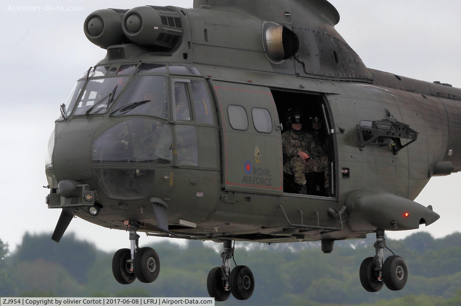 ZJ954, Westland Puma HC.2 C/N 1310, tiger meet 2017