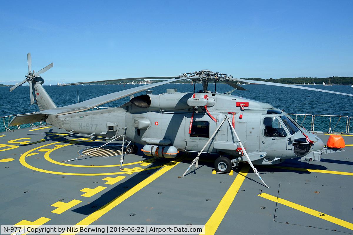 N-977, Sikorsky MH-60R Seahawk C/N 704844, N-977 at Kiel harbour