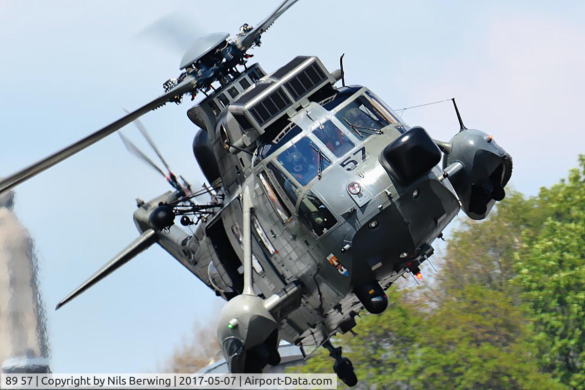 89 57, Westland Sea King Mk.41 C/N WA761/83, 89+57 at Hamburg harbour