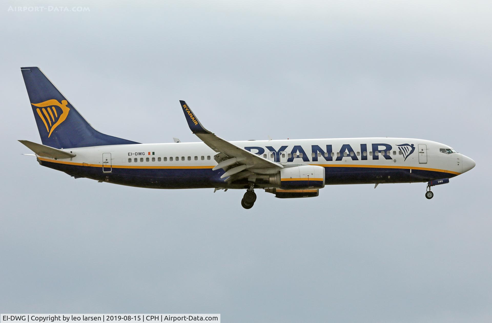 EI-DWG, 2007 Boeing 737-8AS C/N 33620, Copenhagen 15.8.2019 on final to R-22L