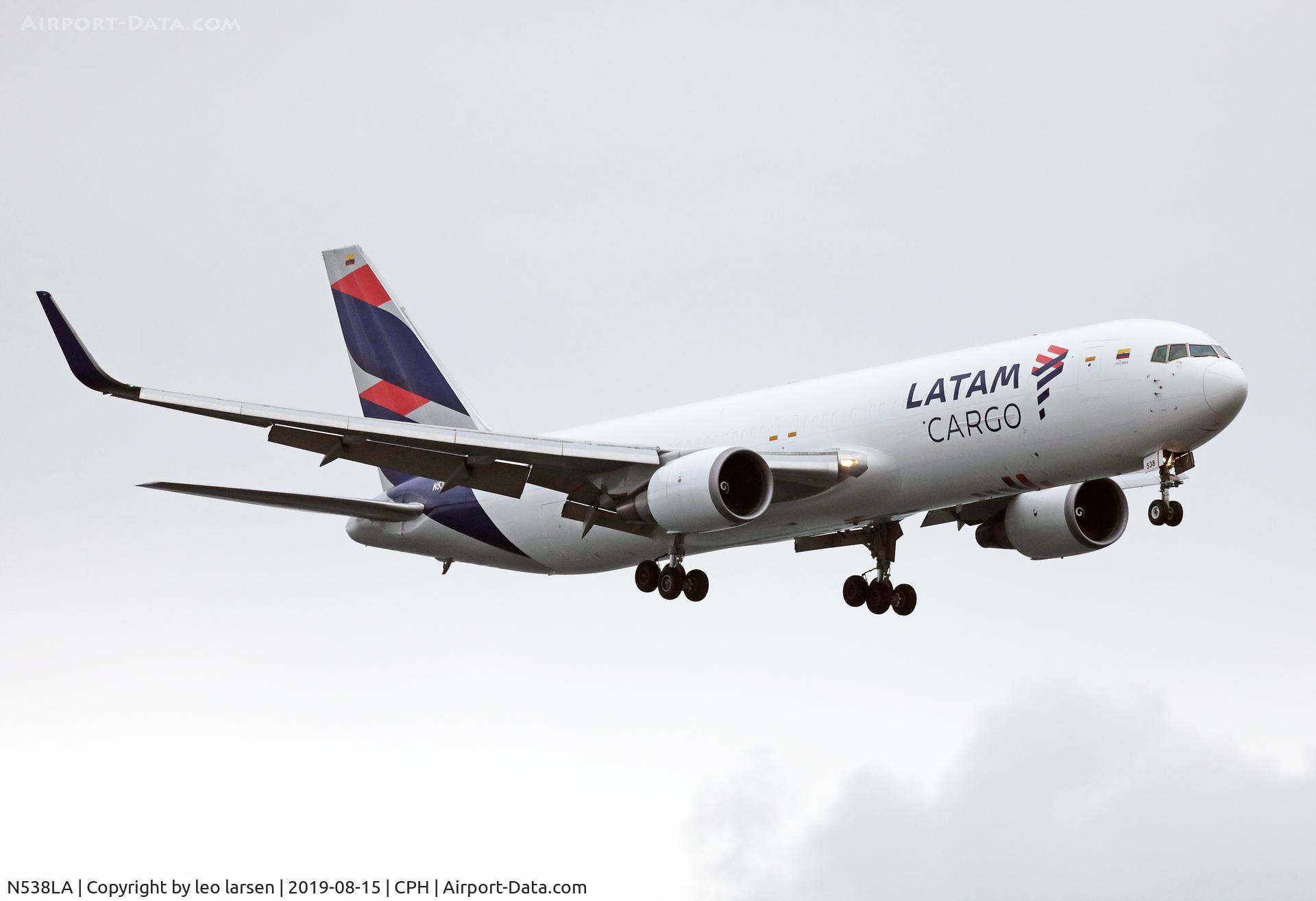 N538LA, 2006 Boeing 767-316F C/N 34628, Copenhagen 15.8.2019 on final to R-22L