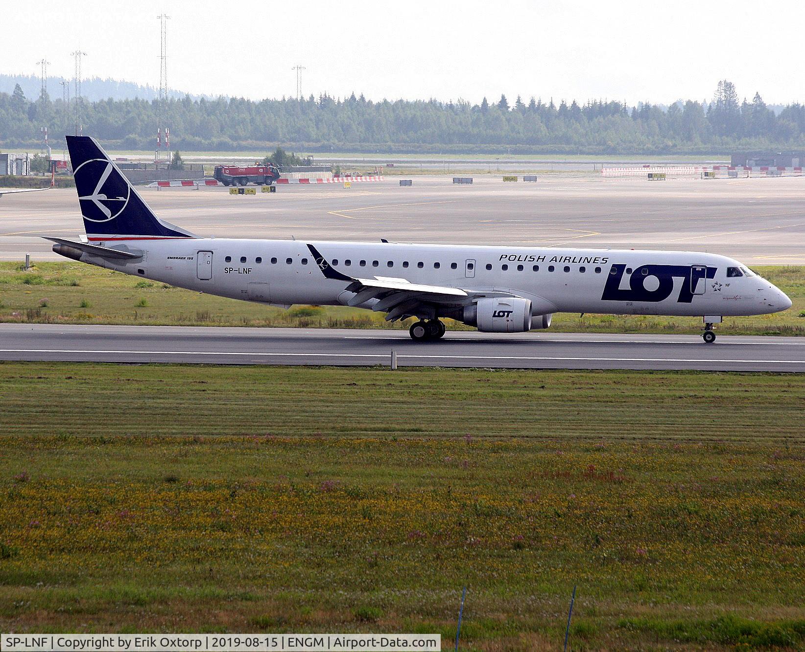 SP-LNF, 2013 Embraer 195LR (ERJ-190-200LR) C/N 19000596, SP-LNF in OSL