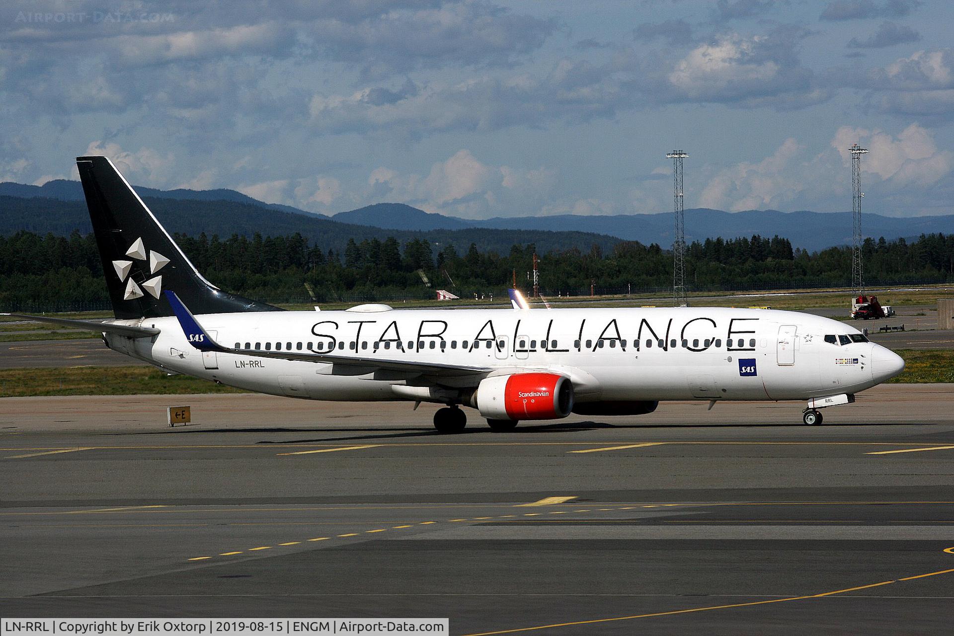 LN-RRL, 2003 Boeing 737-883 C/N 28328, LN-RRL in OSL