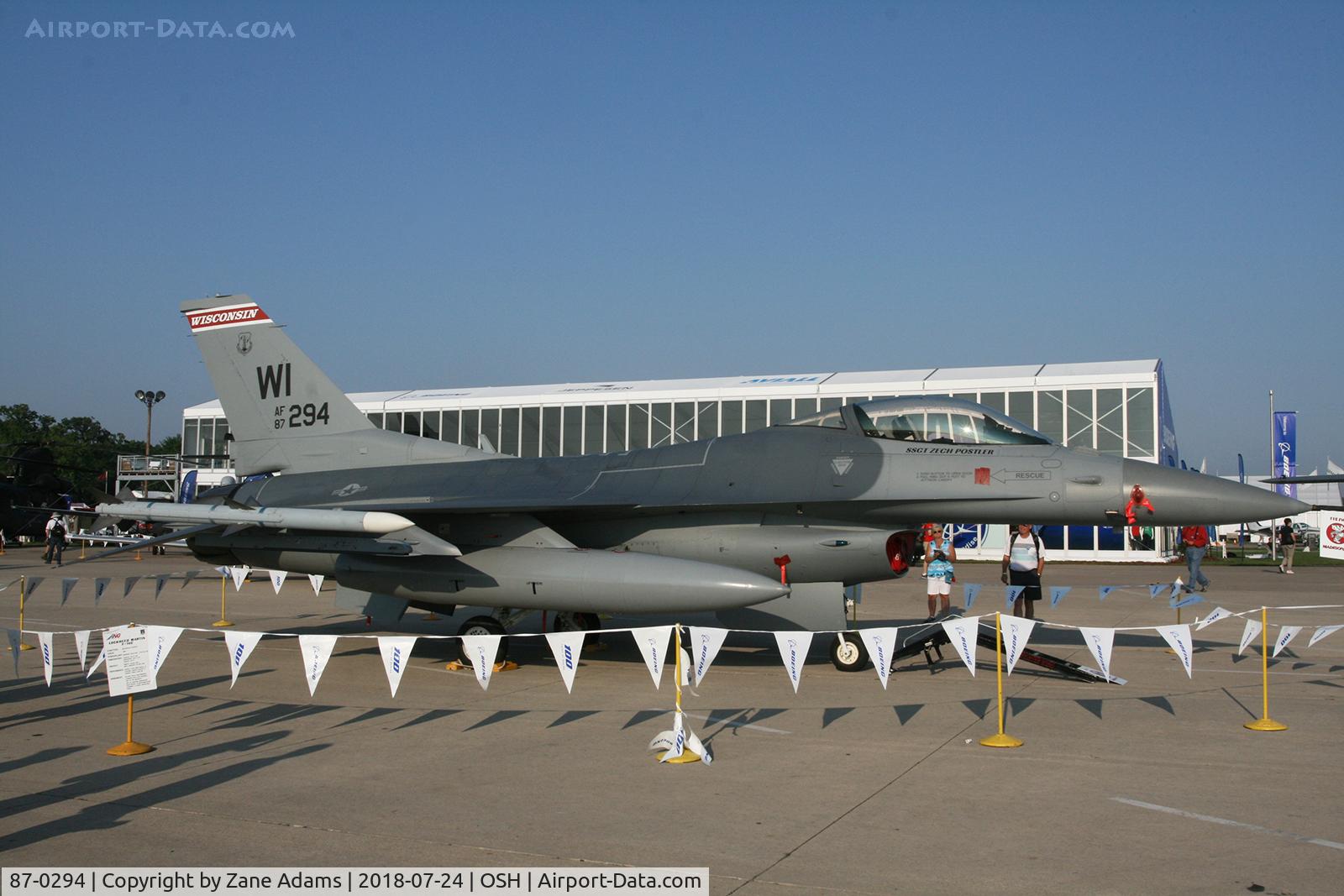 87-0294, 1987 General Dynamics F-16C Fighting Falcon C/N 5C-555, 2018 EAA AirVenture - Oshkosh, Wisconsin