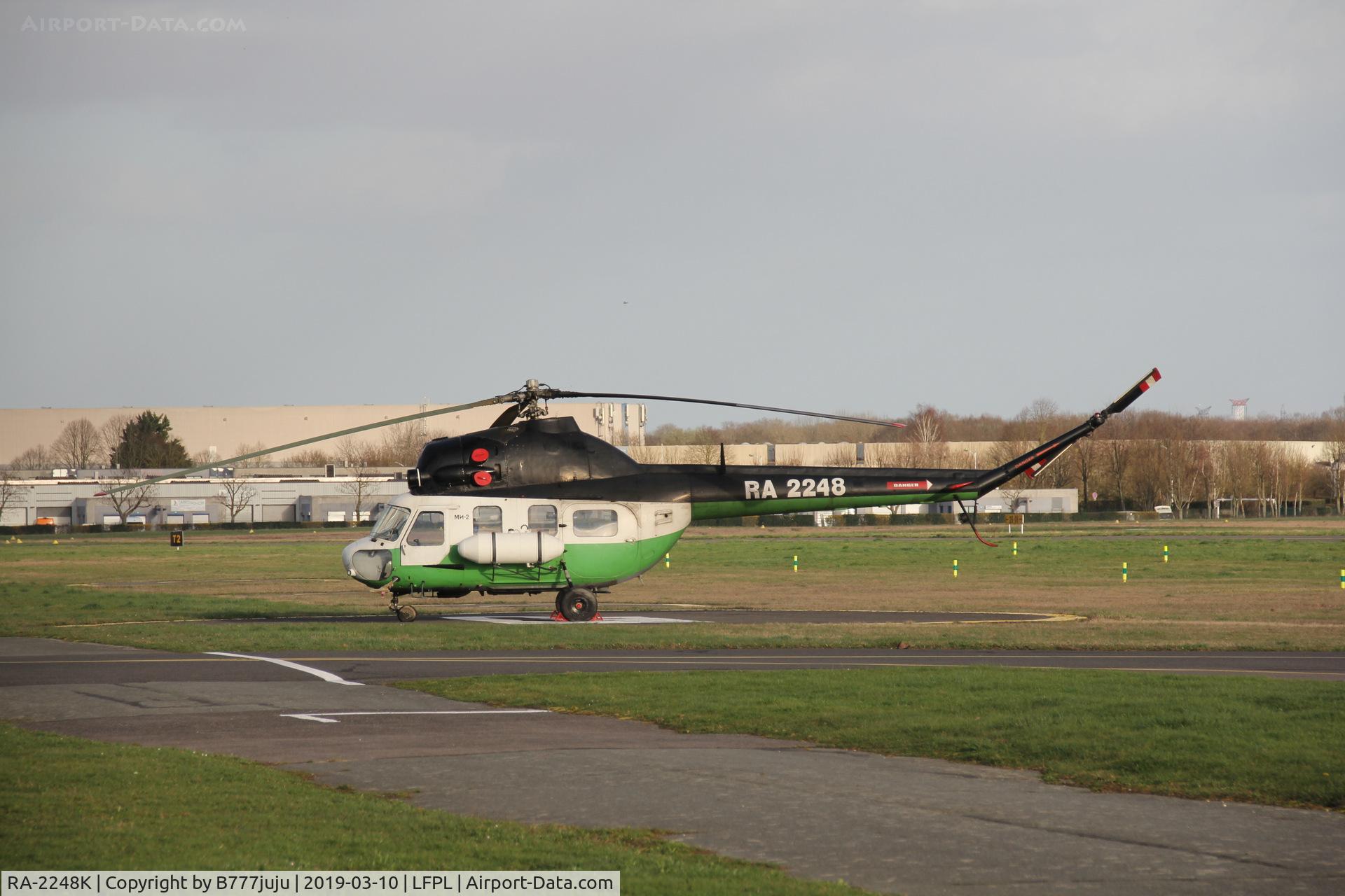 RA-2248K, Mil Mi-2 Hoplite C/N 546702050, at Logne