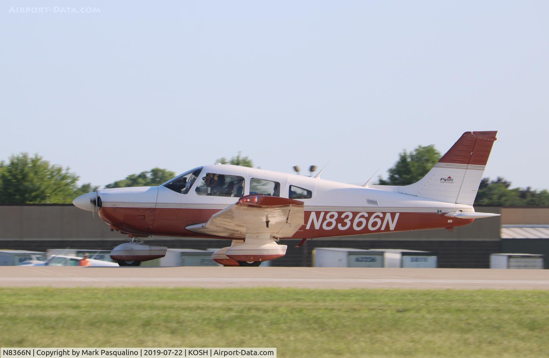 N8366N, 1981 Piper PA-28-181 C/N 28-8190205, Piper PA-28-181