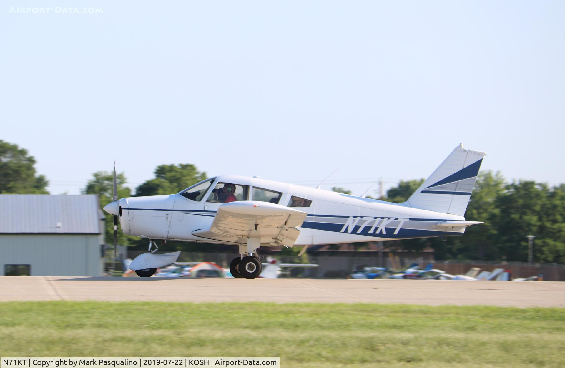 N71KT, 1965 Piper PA-28-140 C/N 28-21258, Piper PA-28-140