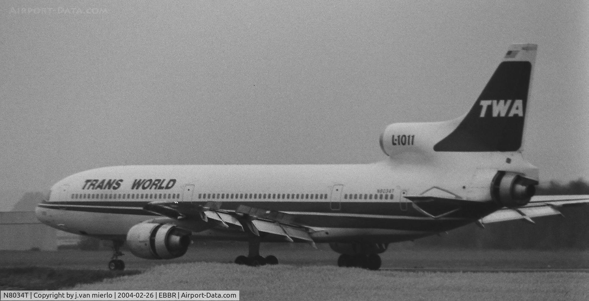 N8034T, 1982 Lockheed L-1011-385-1-15 TriStar 100 C/N 193B-1230, Landing Brussels 25L