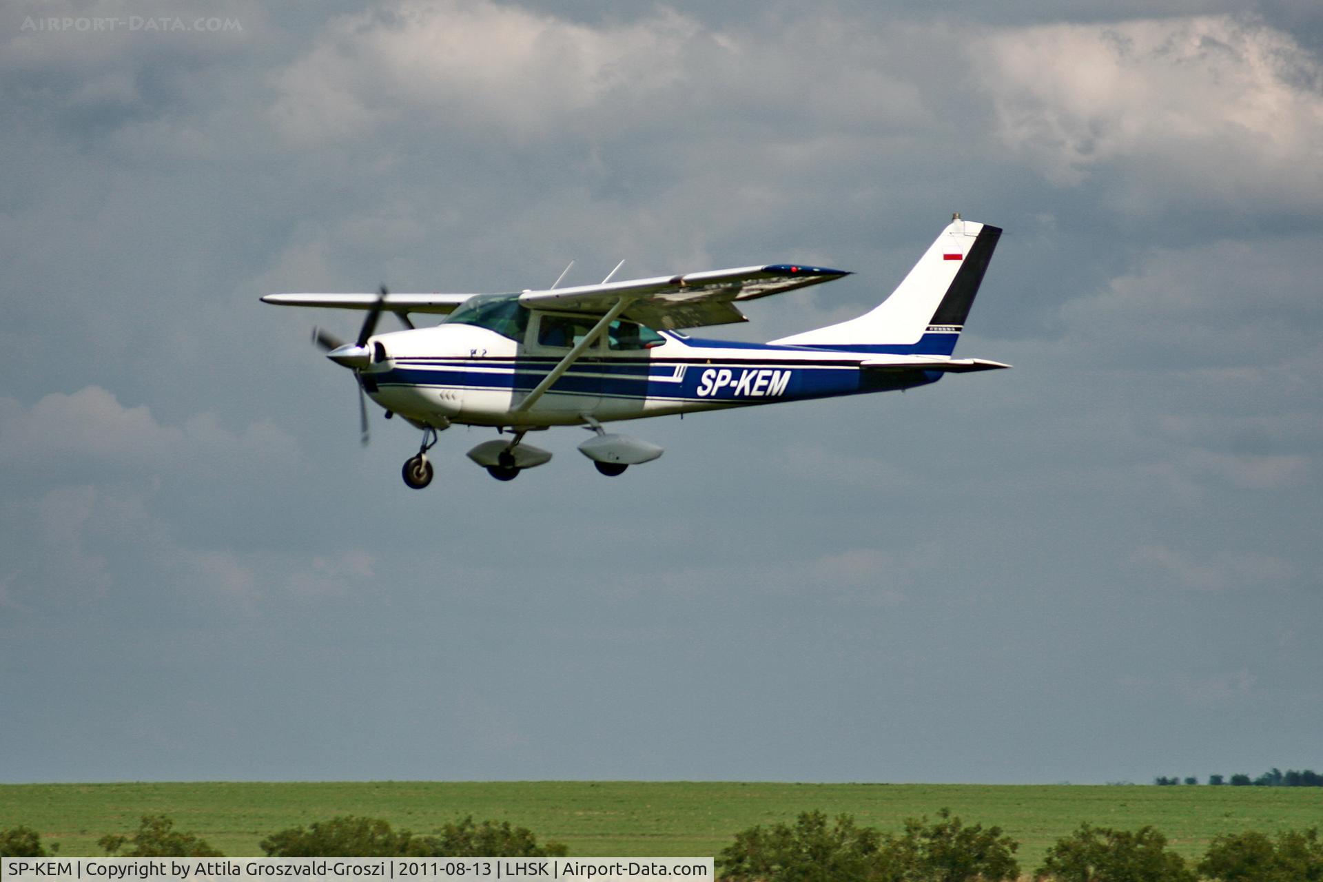 SP-KEM, 1965 Cessna 182H Skylane Skylane C/N 18256425, LHSK - Siófok-Kiliti Airport, Hungary