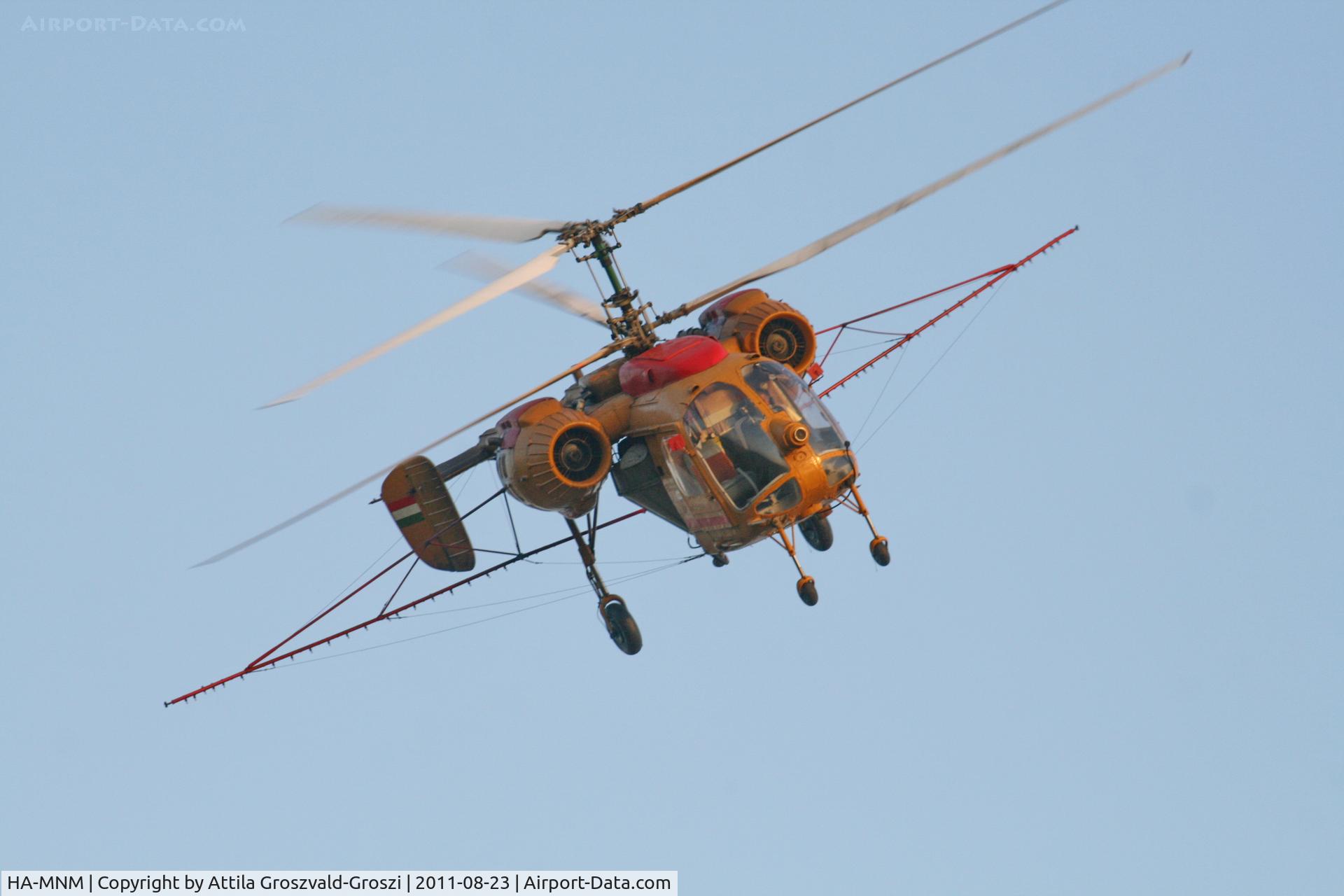 HA-MNM, 1975 Kamov Ka-26 Hoodlum C/N 7505204, In the air space of Balatonfüzfö while spraying