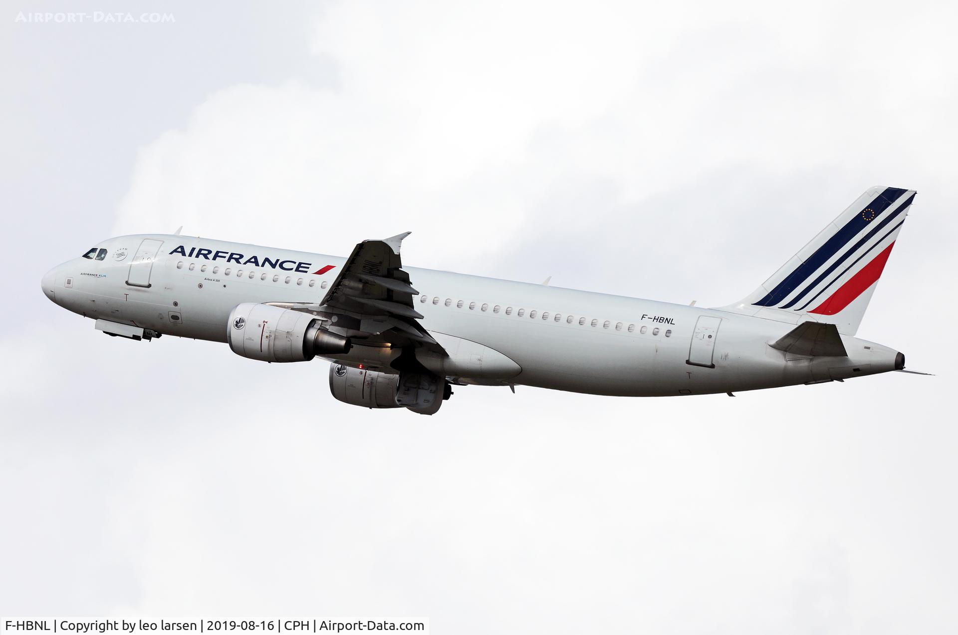 F-HBNL, 2012 Airbus A320-214 C/N 5129, Copenhagen 16.8.2019 T/O R-22R