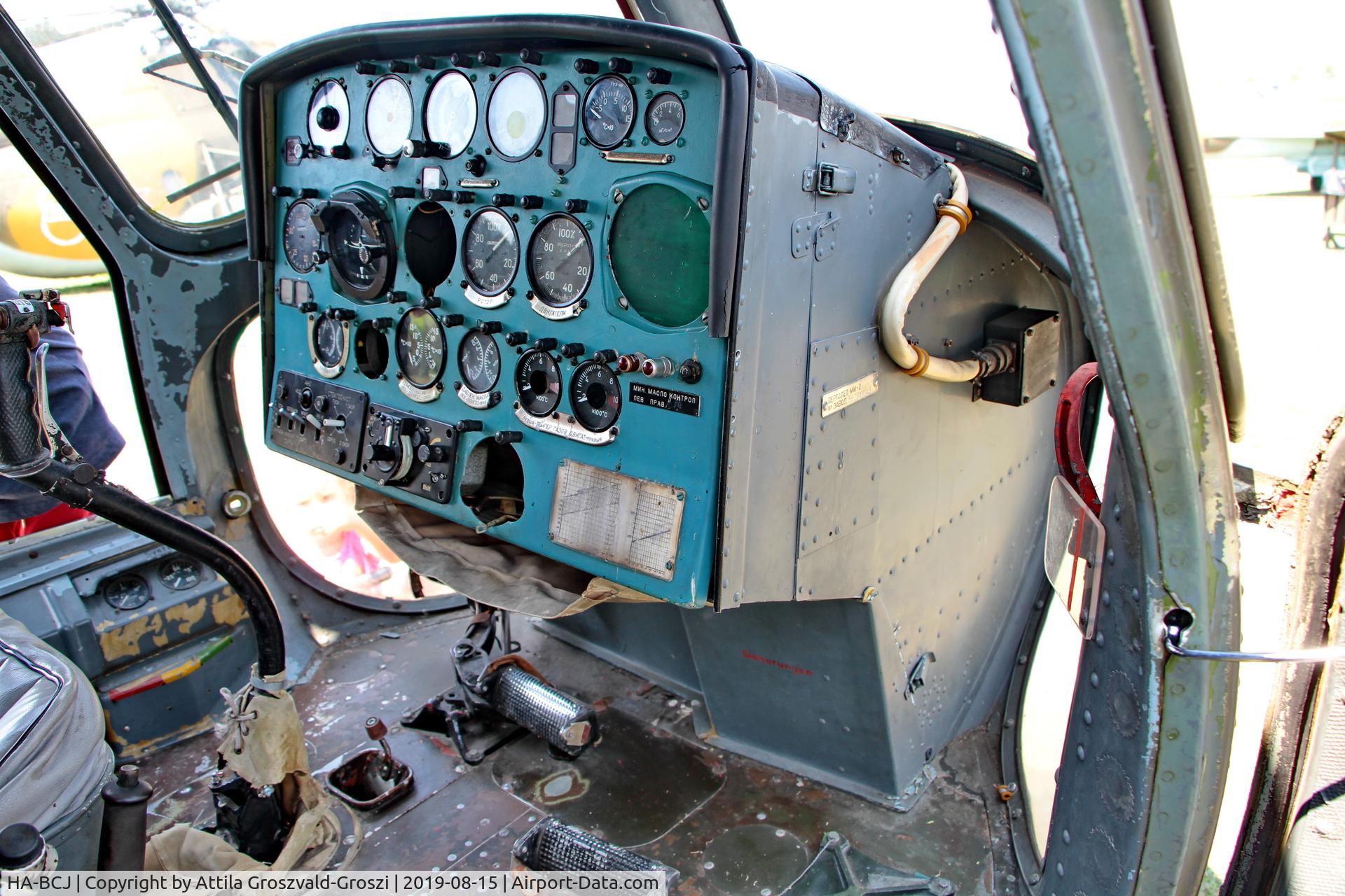 HA-BCJ, 1973 WSK Swidnik Mi-2 C/N 562818043, Komo-Sky 51 Base, Dunavarsány, Hungary