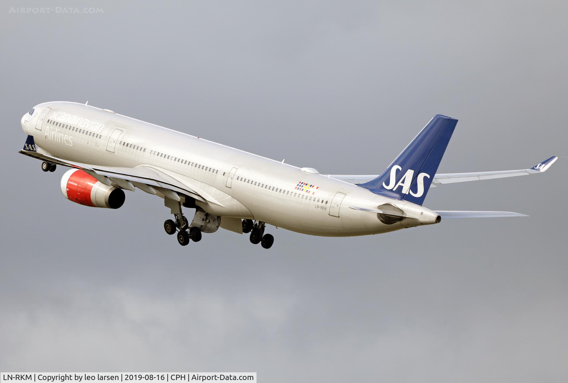 LN-RKM, 2002 Airbus A330-343X C/N 496, Copenhagen 16.8.2019 T/O R-22R
