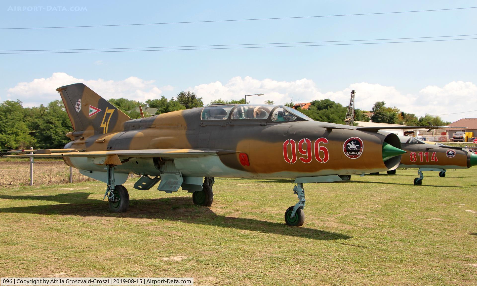 096, Mikoyan-Gurevich MiG-21UM C/N 516955096, Komo-Sky 51 Base, Dunavarsány, Hungary