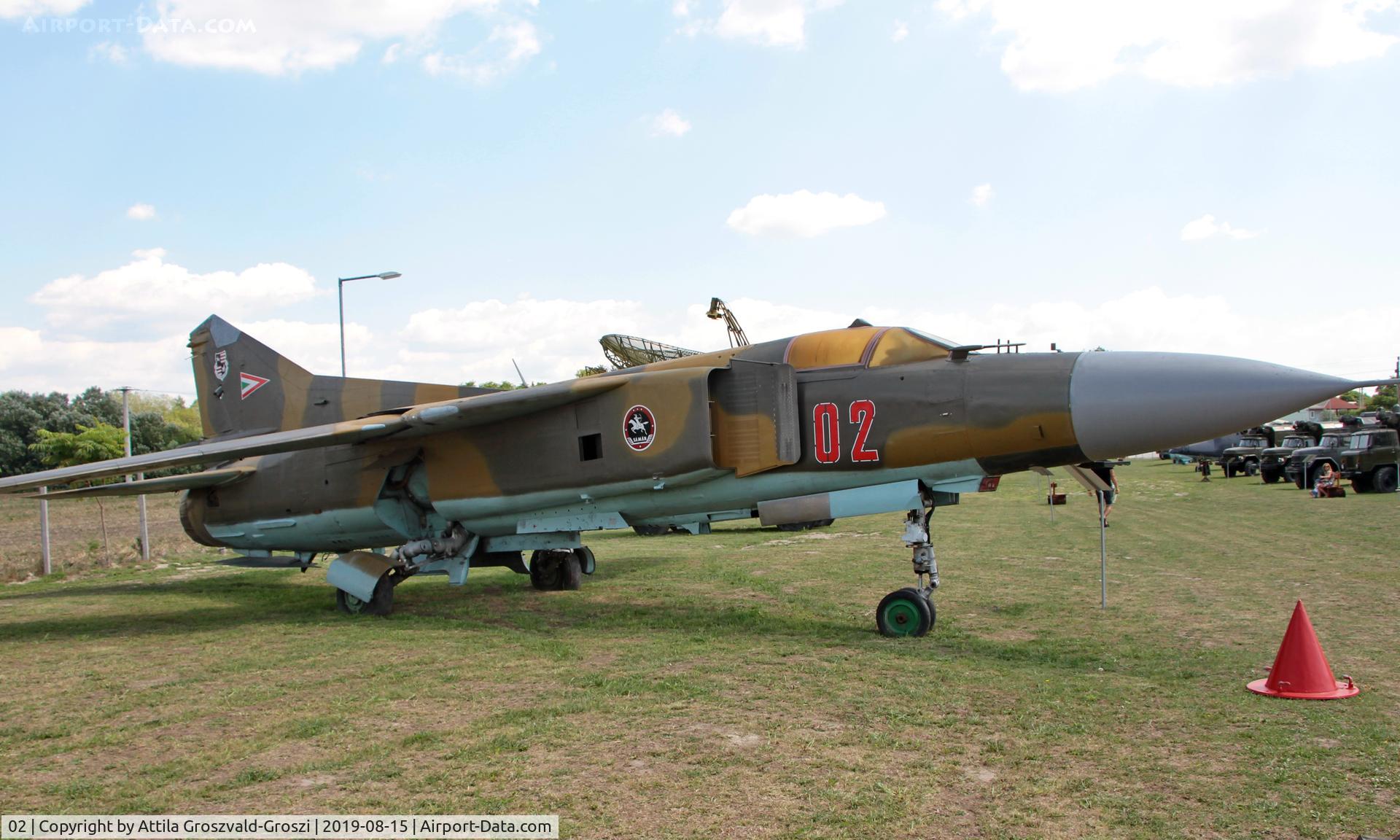 02, 1979 Mikoyan-Gurevich MiG-23MF C/N 0390217153, Komo-Sky 51 Base, Dunavarsány, Hungary