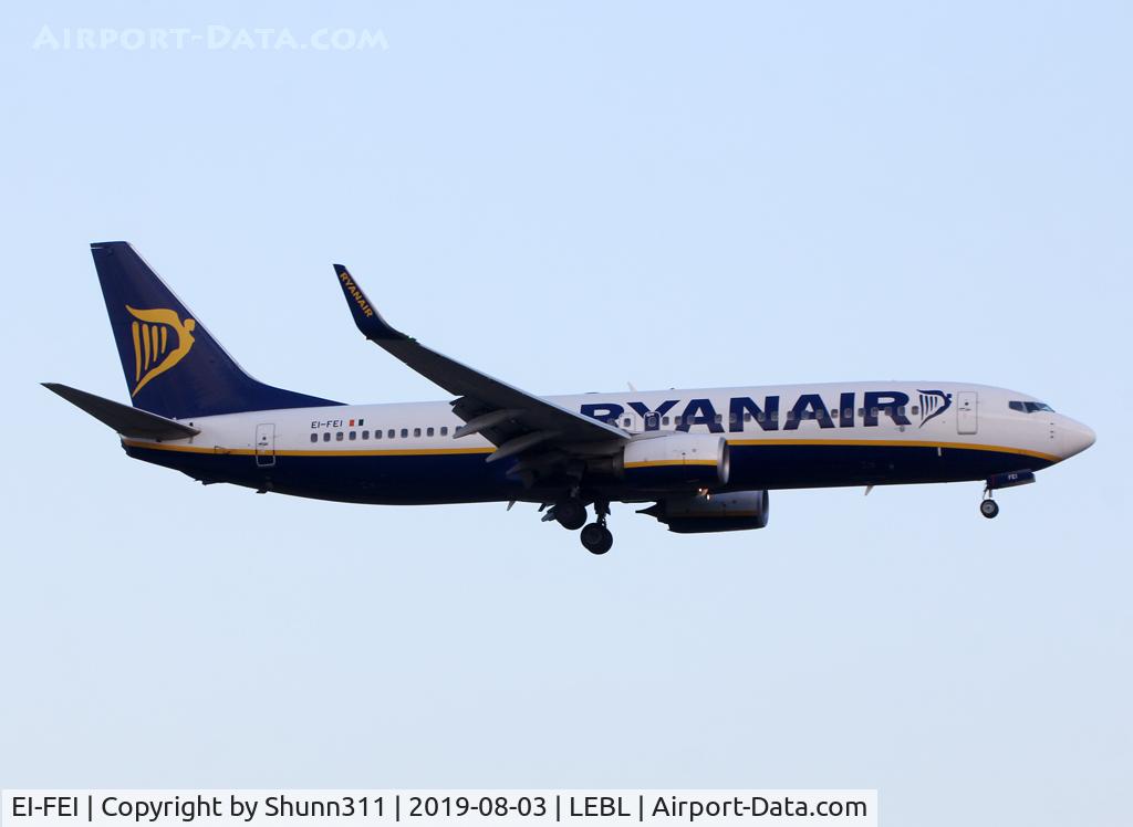 EI-FEI, 2014 Boeing 737-8AS C/N 44690, Landing rwy 25R