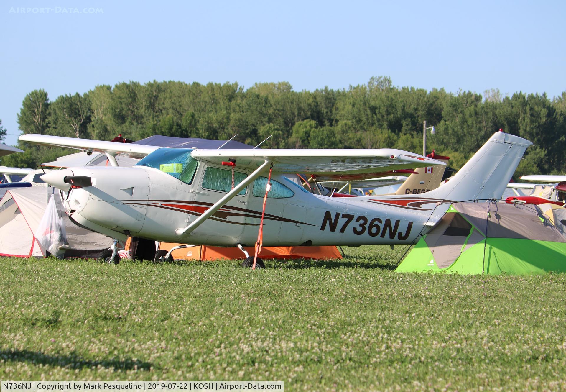 N736NJ, 1978 Cessna R182 Skylane RG C/N R18200746, Cessna R182