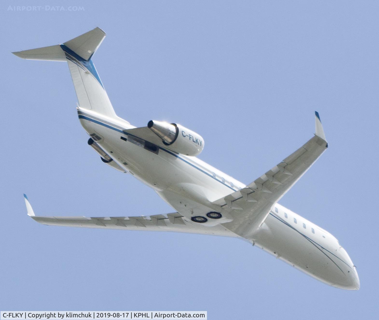 C-FLKY, 2003 Bombardier Challenger 605 (CL-600-2B16) C/N 7779, Destination is Nassau