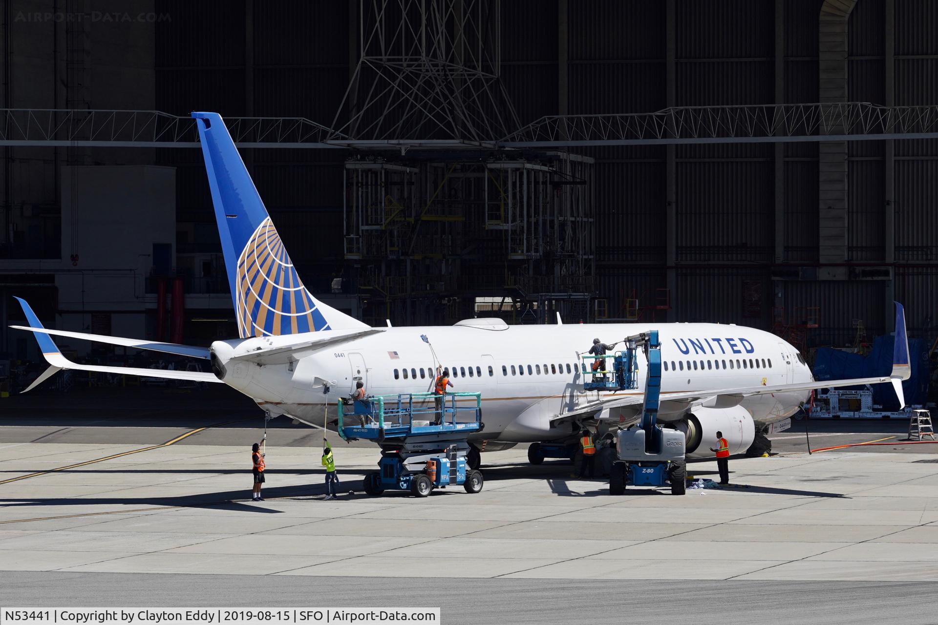 N53441, 2009 Boeing 737-924/ER C/N 30131, SFO 2019.