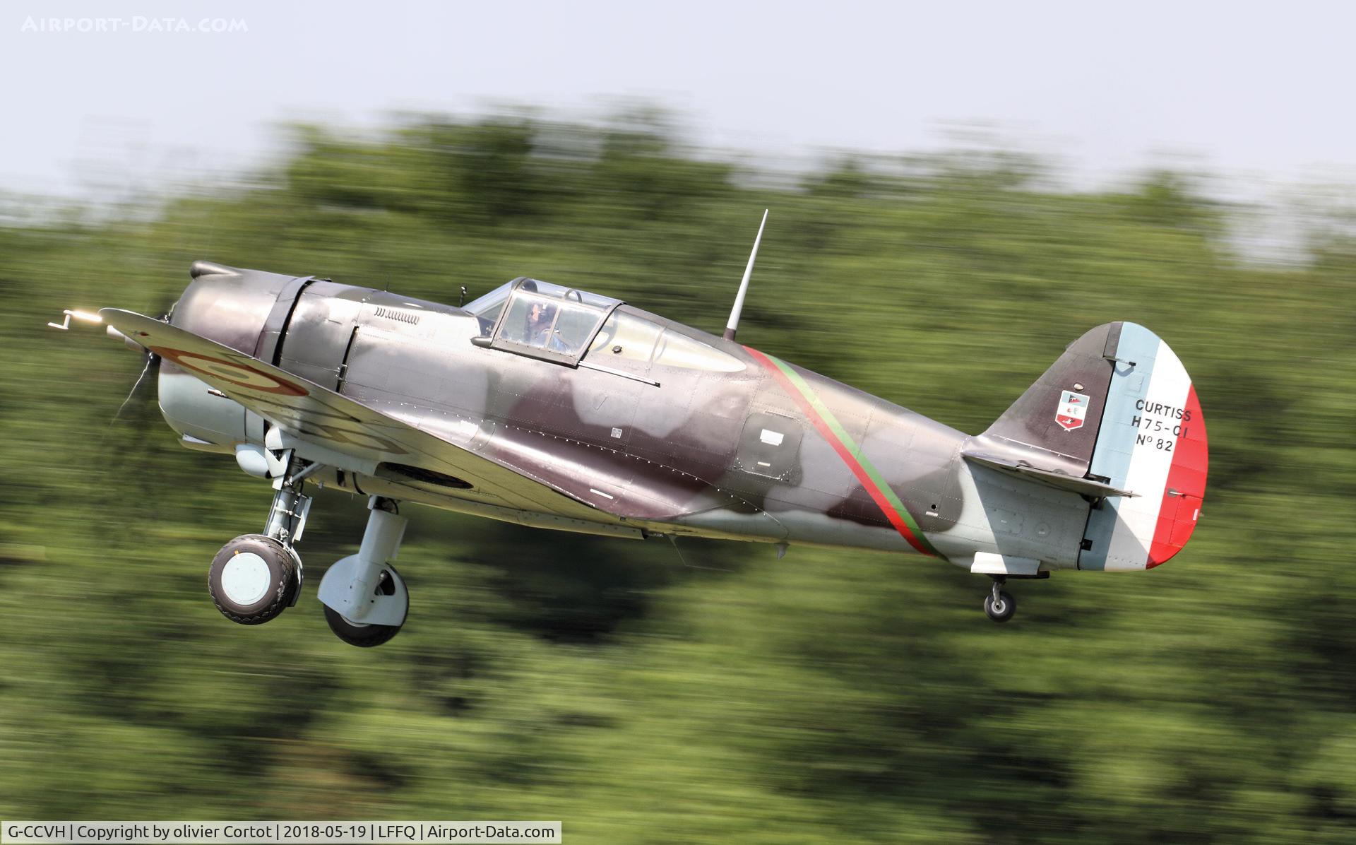 G-CCVH, 1939 Curtiss H-75A-1 C/N 12881, Ferté Alais airshow