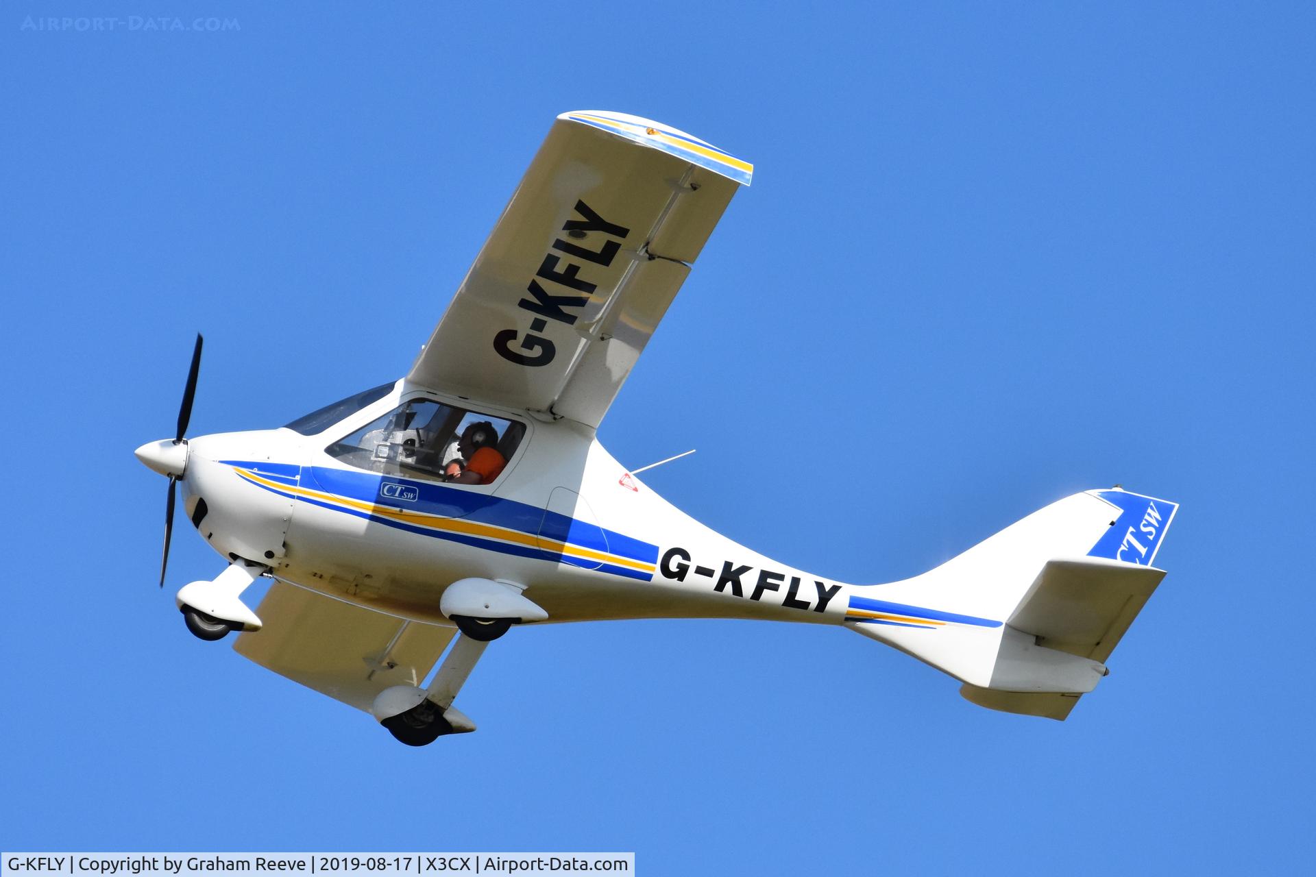 G-KFLY, 2007 Flight Design CTSW C/N 8244, Departing from Northrepps.
