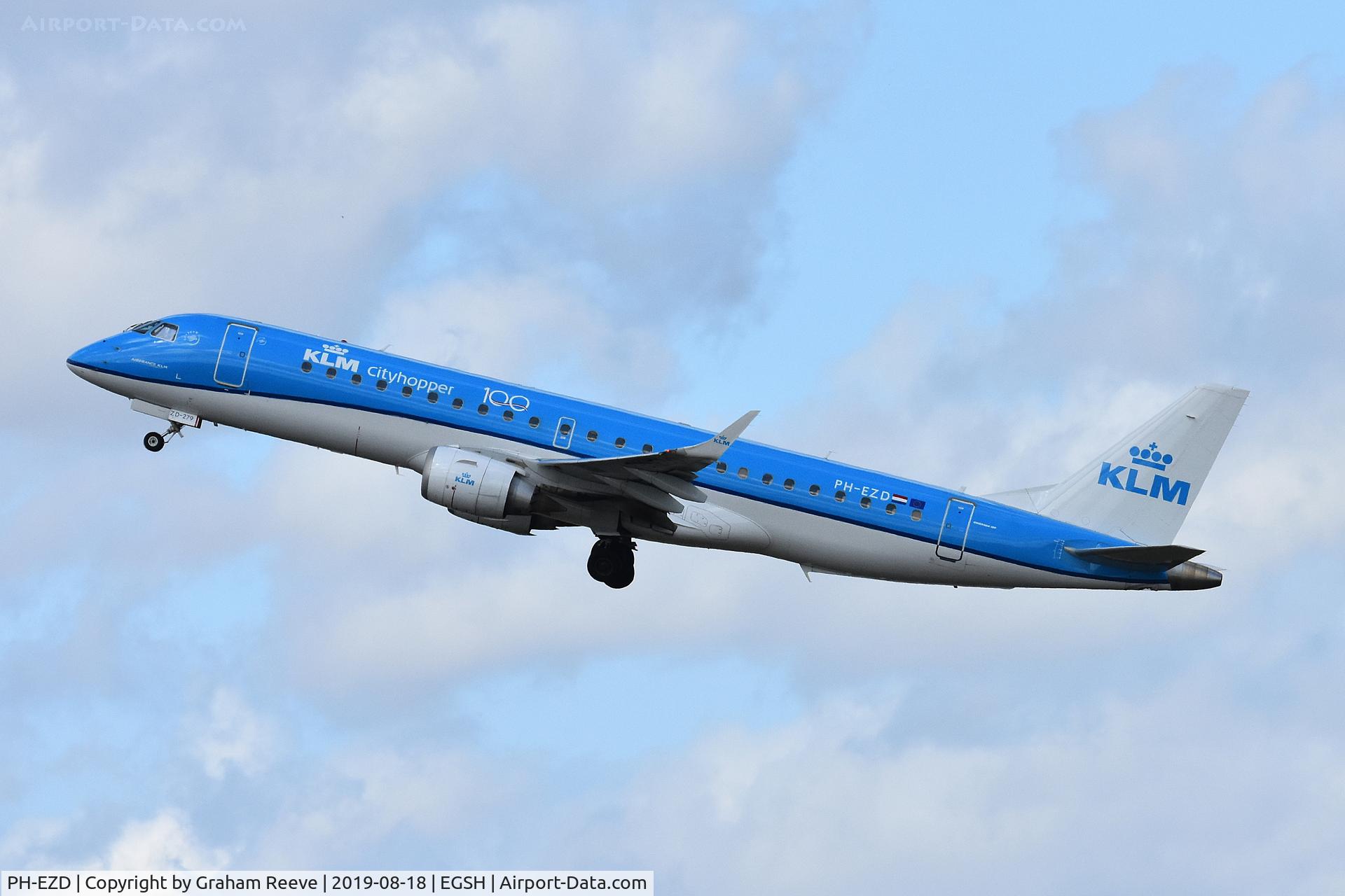 PH-EZD, 2009 Embraer 190LR (ERJ-190-100LR) C/N 19000279, With 