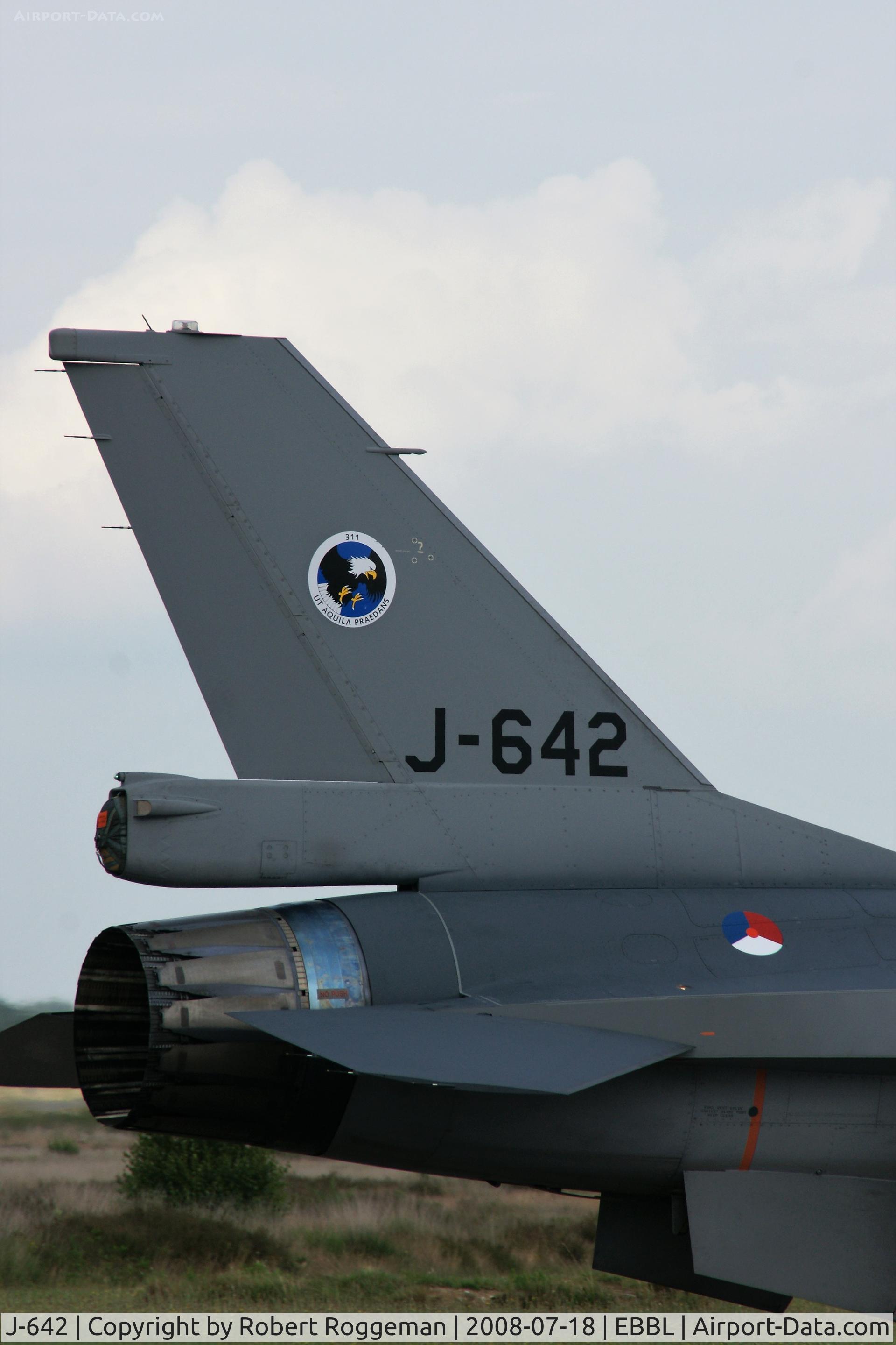 J-642, Fokker F-16AM Fighting Falcon C/N 6D-74, OPEN DAY.311 SQD.