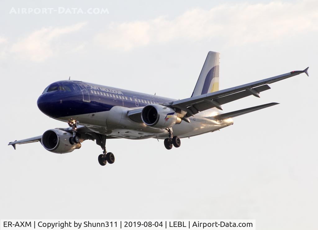 ER-AXM, 2002 Airbus A319-112 C/N 1786, Landing rwy 25R