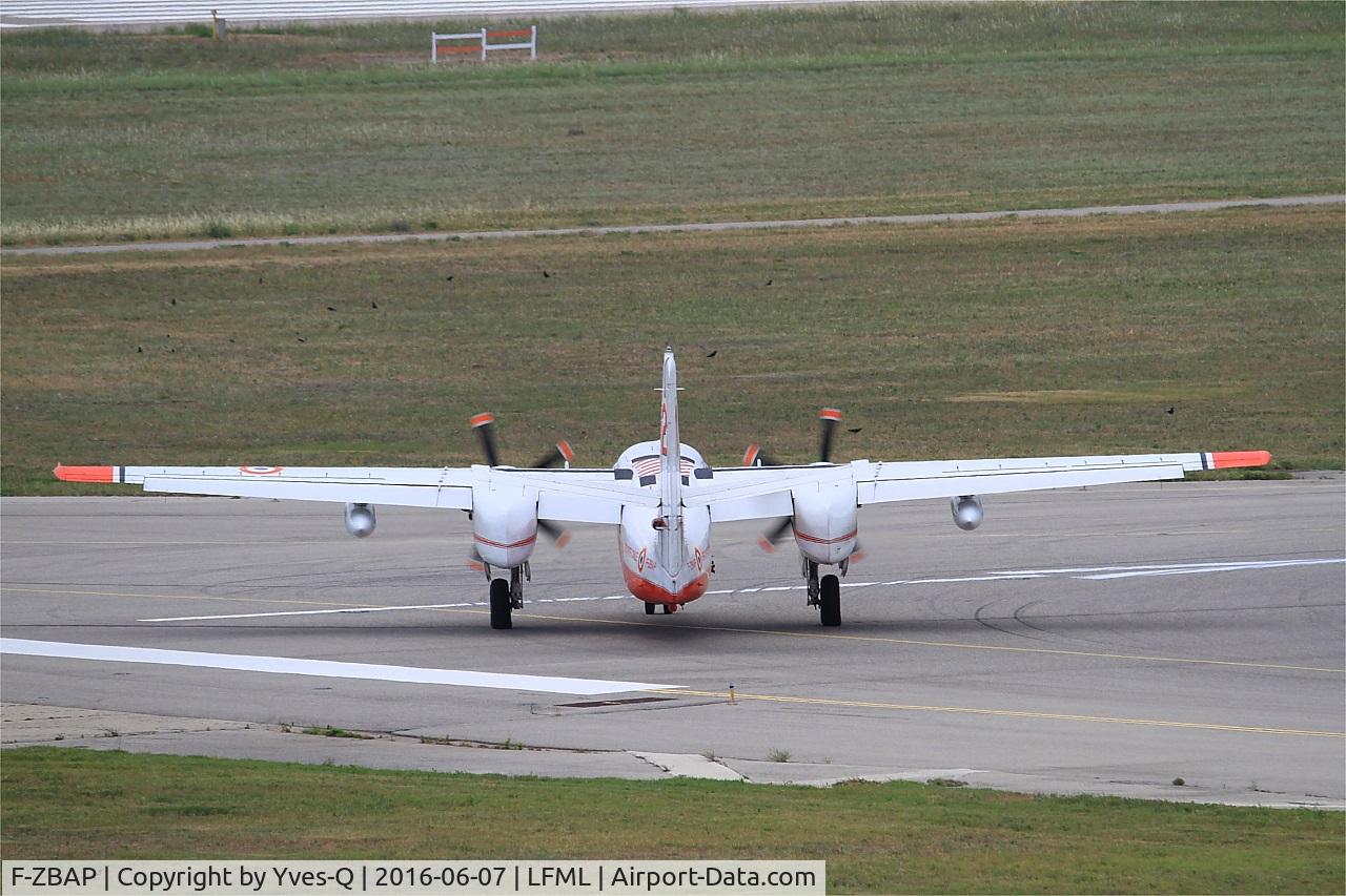 F-ZBAP, 1957 Grumman (Conair) S-2T Turbo Firecat C/N 026, Grumman S-2F Tracker, Lining up rwy 31R, Marseille-Provence Airport (LFML-MRS)