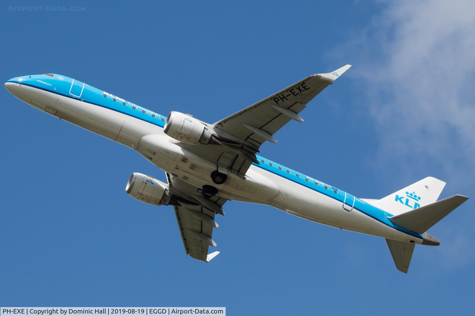 PH-EXE, 2015 Embraer 190STD (ERJ-190-100) C/N 19000687, Departing RWY 27