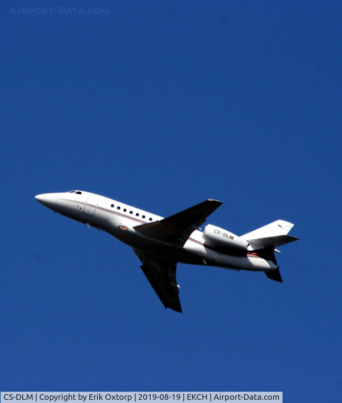 CS-DLM, 2006 Dassault Falcon 2000EX C/N 91, CS-DLM taking off rw 22R