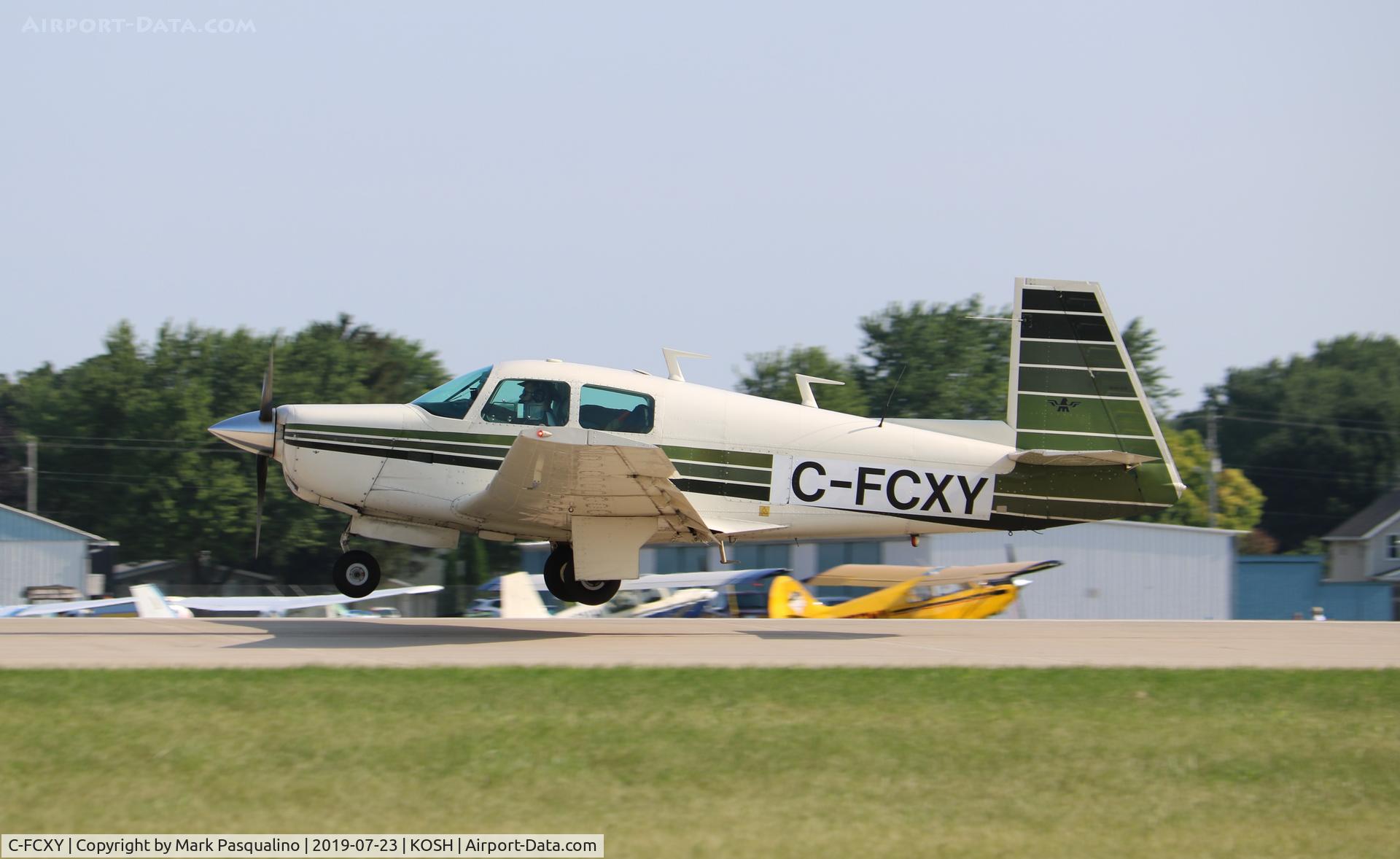 C-FCXY, 1969 Mooney M20E C/N 690055, Mooney M20E