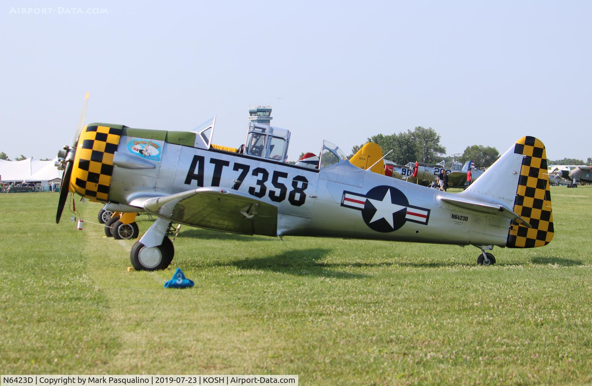 N6423D, 1941 North American SNJ-4 Texan C/N 88-13519, North American SNJ-4