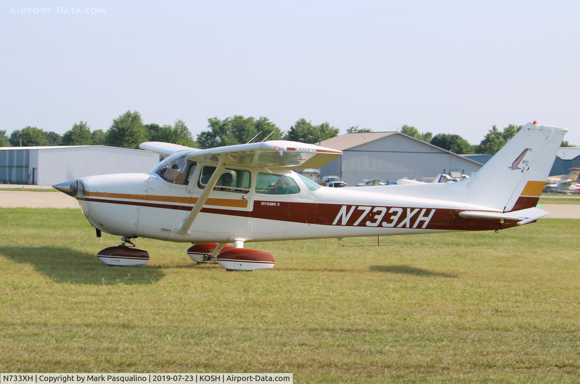 N733XH, 1977 Cessna 172N C/N 17268627, Cessna 172N