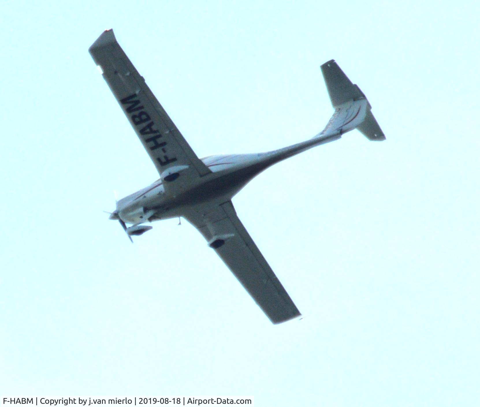 F-HABM, 2003 Diamond DA-40D Diamond Star C/N D4.077, Over Ghent, Belgium