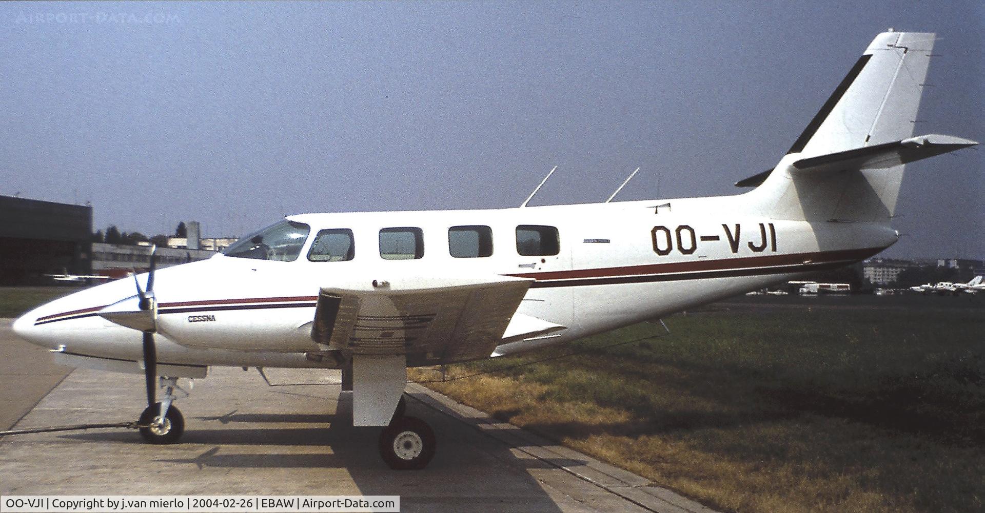 OO-VJI, Cessna T303 Crusader C/N T30300080, Antwerp, Belgium