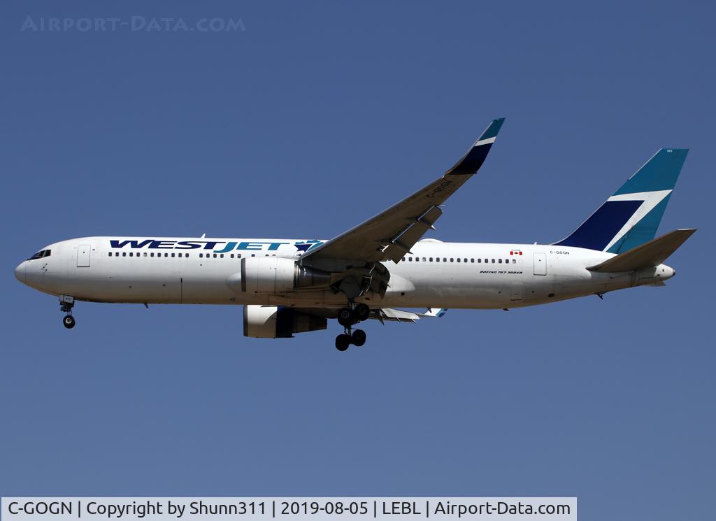 C-GOGN, 1994 Boeing 767-338 C/N 25576, Landing rwy 25R