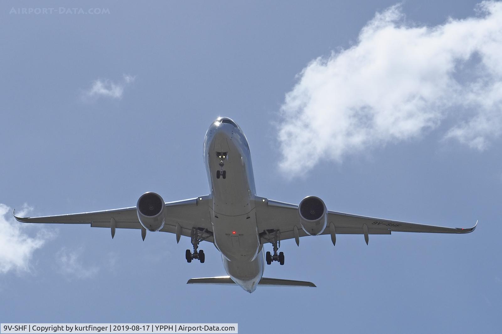 9V-SHF, 2019 Airbus A350-941 C/N 305, Airbus A350-941. SIA 9V-SHF final Rwy 21 YPPH 170819.