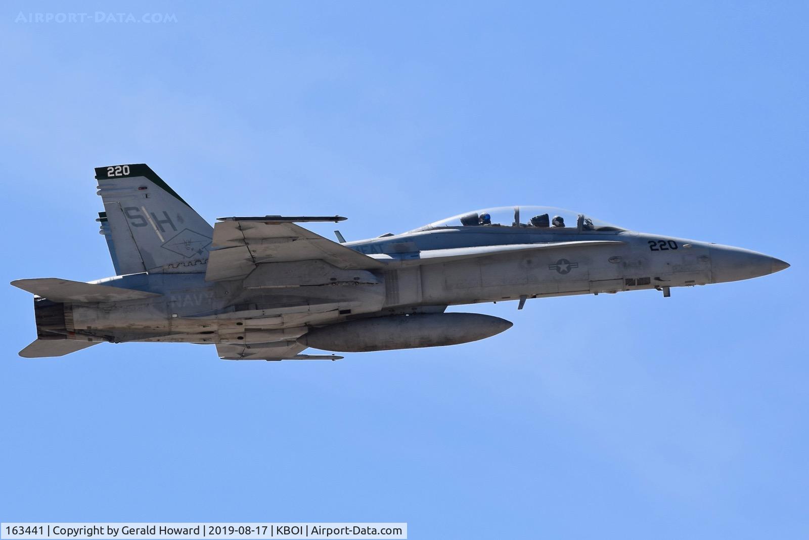 163441, 1987 McDonnell Douglas F/A-18D Hornet C/N 0644/D003, Departing RWY 28R. Now (SH-220), VMFAT-101 