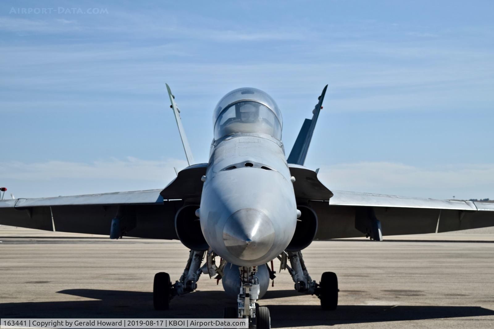 163441, 1987 McDonnell Douglas F/A-18D Hornet C/N 0644/D003, (SH-220), VMFAT-101 