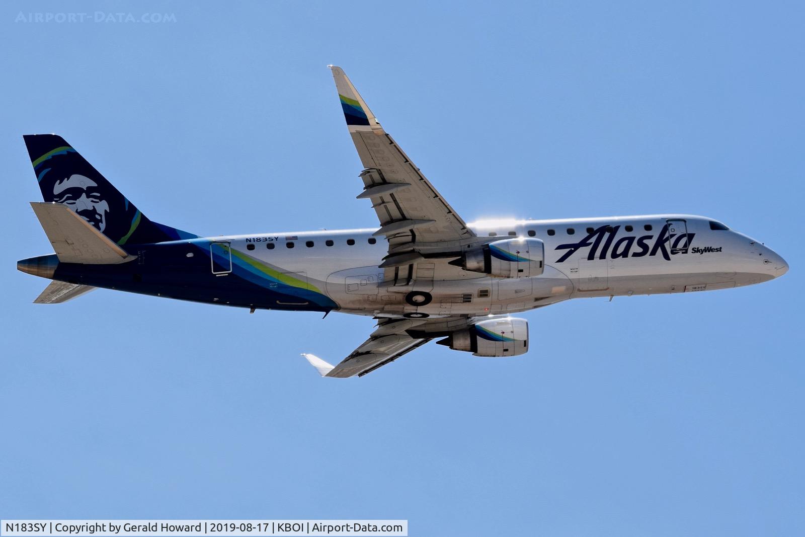 N183SY, 2016 Embraer 175LR (ERJ-170-200LR) C/N 17000589, Departing BOI.