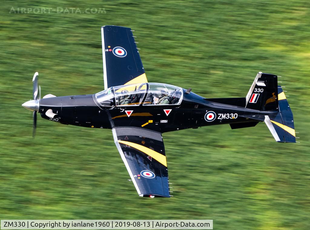 ZM330, 2018 Beechcraft T-6C Texan T.1 C/N PM-128, New Texan II trainer low level in Wales