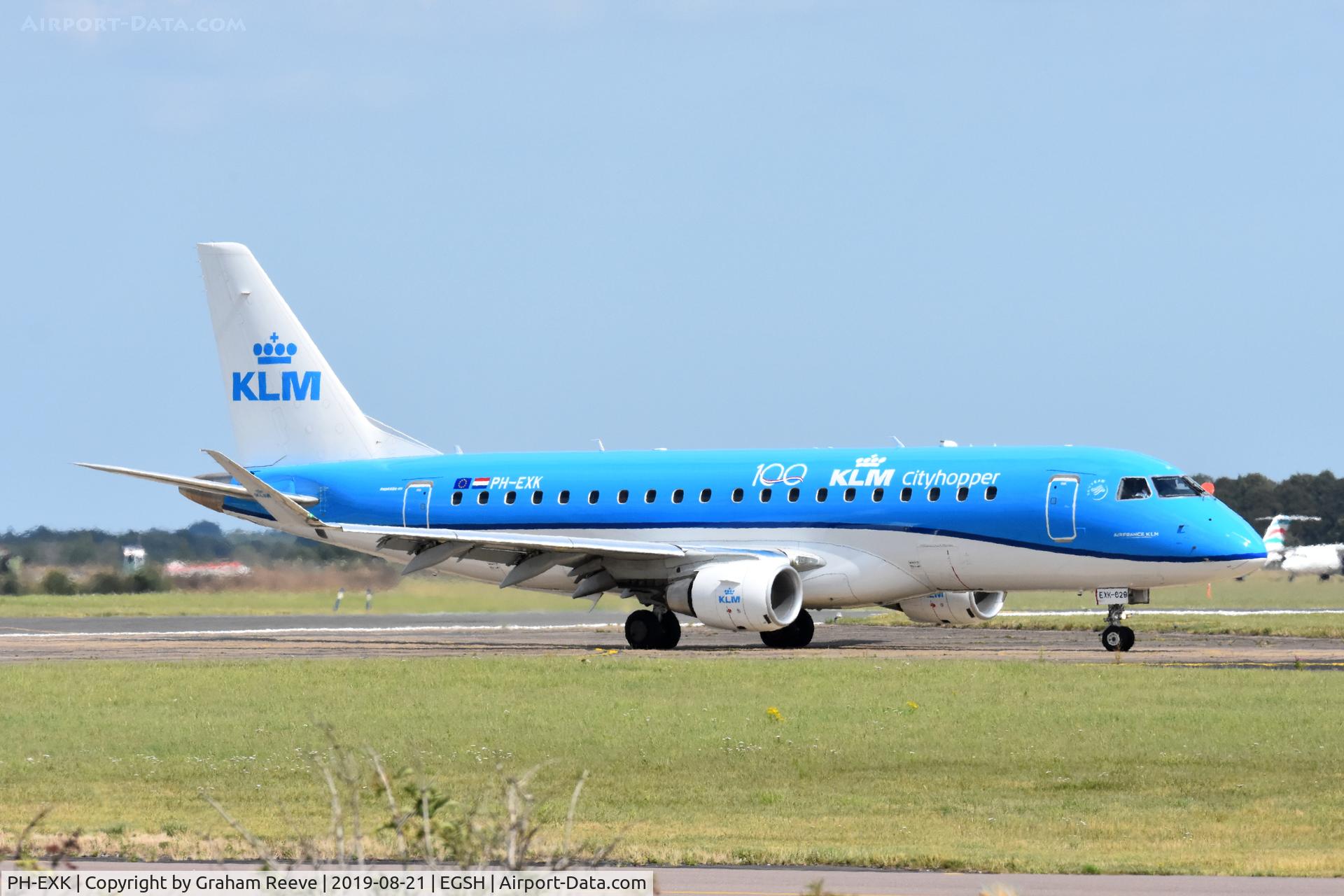 PH-EXK, 2017 Embraer 175STD (ERJ-170-200) C/N 17000629, With 