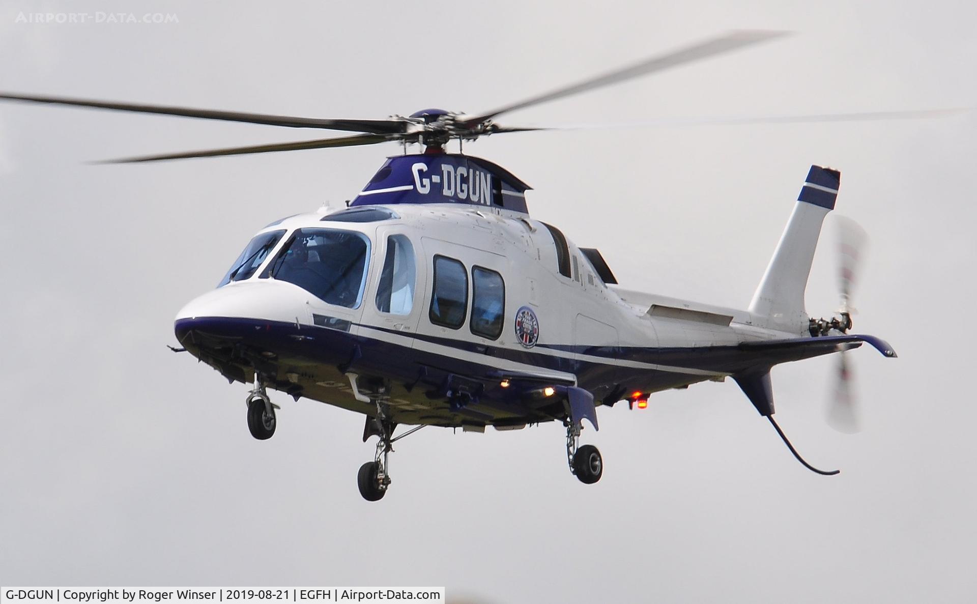 G-DGUN, 2010 AgustaWestland AW-109SP GrandNew C/N 22222, Visiting AW-109SP.